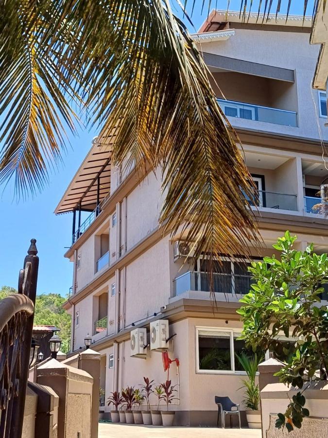 Ariena By Spree Hotels Goa Morjim Eksteriør bilde