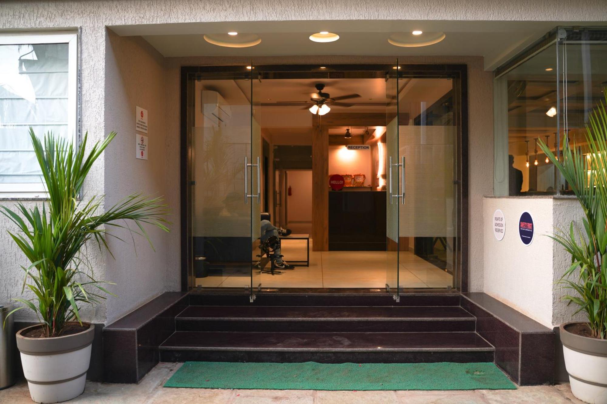 Ariena By Spree Hotels Goa Morjim Eksteriør bilde