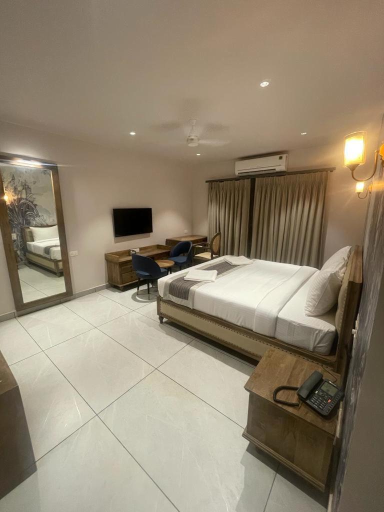 Ariena By Spree Hotels Goa Morjim Eksteriør bilde